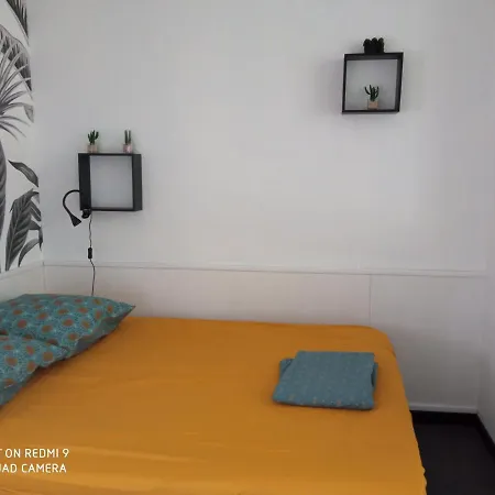 Agreable Studio Refait A Neuf * 아그