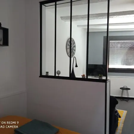Agreable Studio Refait A Neuf 아파트 *